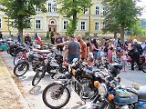 V pořadí 9. ročník srazu veteránů v Chýnově na Táborsku se v neděli 18. srpna dopoledne těšil velké návštěvnosti z řad účastníků i diváků.