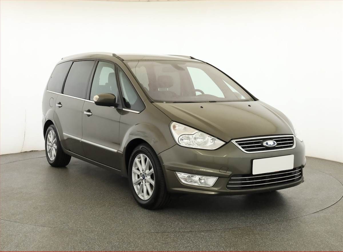 Ford Galaxy 2.0 TDCi, 7 míst, Tempomat