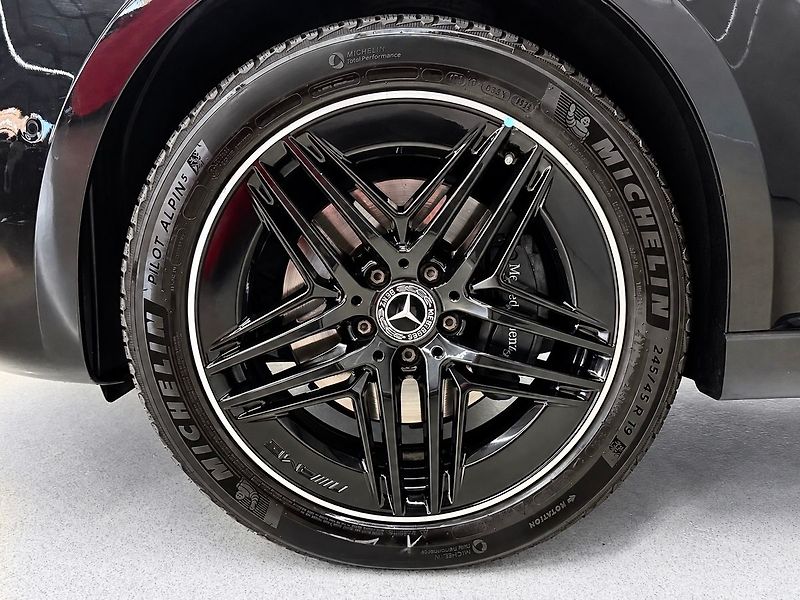 Mercedes-Benz Třídy V 300d 4M AMG LONG EXCLUSIVE, WE - fotka 8 z 33