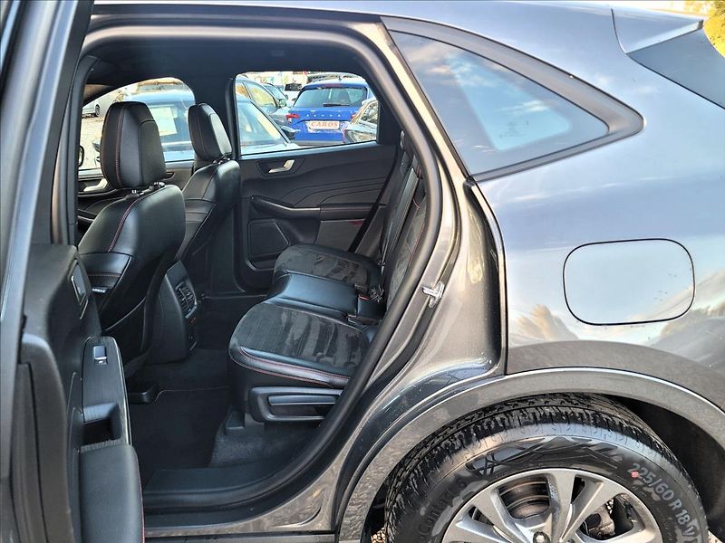 Ford Kuga 2,5 PHEV,165KW,ST-LINE,led,kůž - fotka 14 z 50