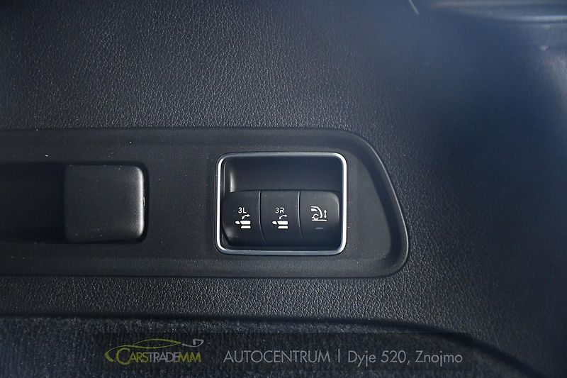 Mercedes-Benz GLS 580 V8 AMG 4M MASAŽ 7MÍST PANO - fotka 54 z 65