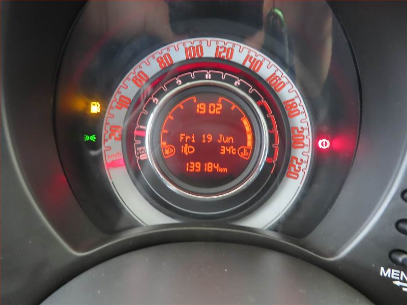 Fiat 500 (2016) 1.2, Pan. střecha - fotka 11 z 14