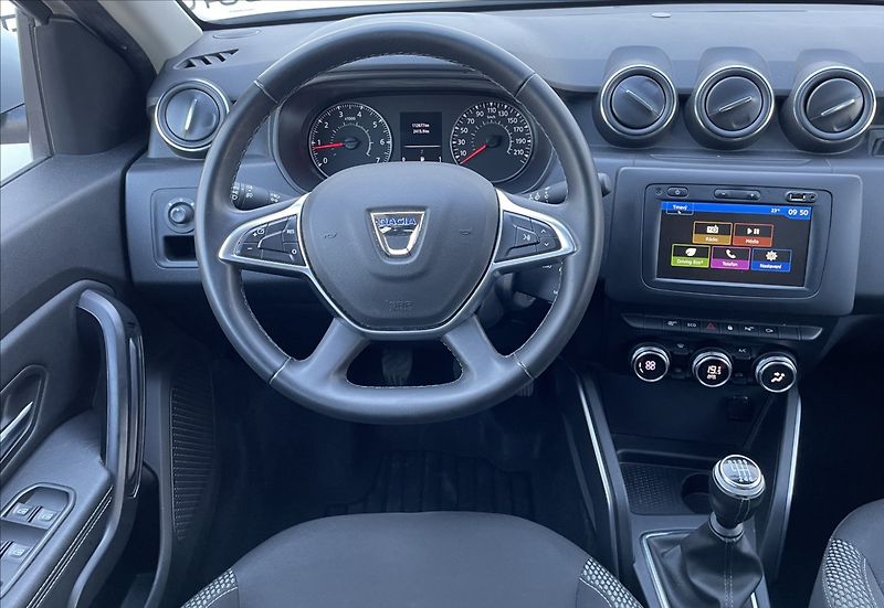 Dacia Duster 1,3 TCe,110kW,STK 8/28 - fotka 13 z 23