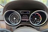 Mercedes-Benz GL (2014) GL 350 Bluetec 4Matic - náhled 31