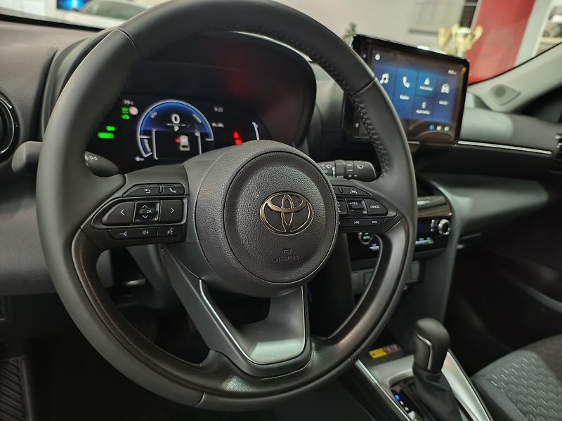 Toyota Yaris Cross (2026) 1.5 HEV Limited Edition - fotka 8 z 12
