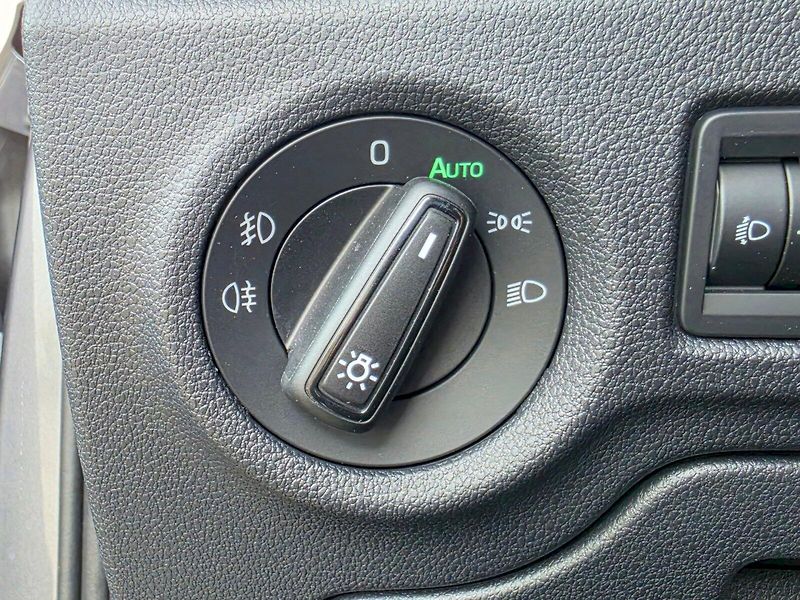 Škoda Fabia (2025) 1,0TSI 70KW SELECTION - fotka 19 z 30
