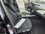 BMW Řada 1 120D Automat  - náhled 15