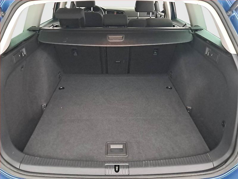 Volkswagen Golf (2013) 1.4 TSI, Tempomat - fotka 13 z 18