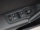 Volkswagen Tiguan 2,0 TDI 110kW DSG 4M Highline - náhled 15