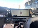 Toyota Camry 2.5 Hybrid Automat Executive - náhled 16