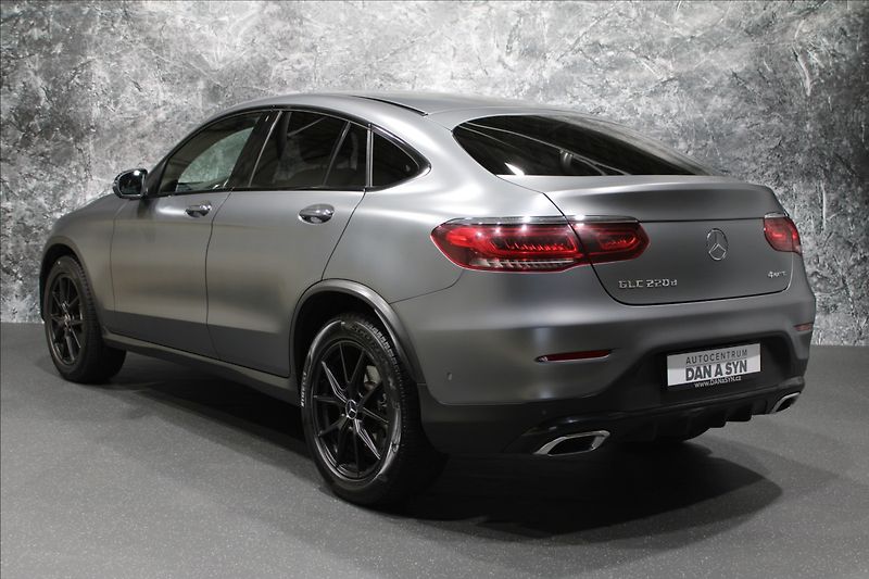 Mercedes-Benz GLC 2,0 220d 4MATIC - fotka 3 z 32