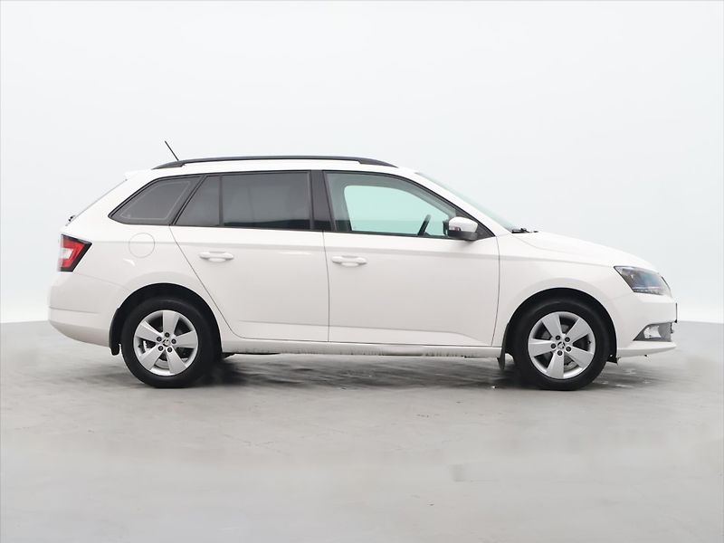 Škoda Fabia 1.0 TSI 70kW Style CZ - fotka 8 z 33