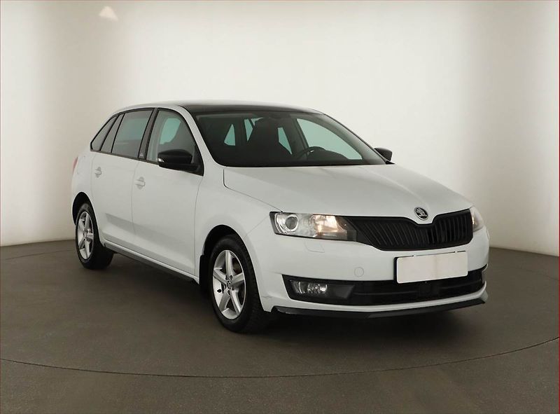 Škoda Rapid (2015) Spaceback 1.4 TDI, Automat - fotka 1 z 19