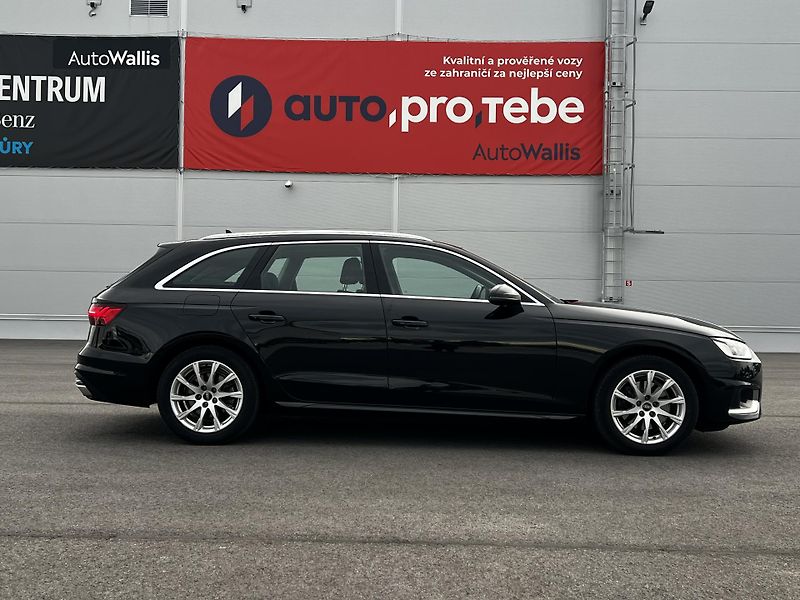 Audi A4 35TFSI Aut. Sport DPH TZ  - fotka 3 z 25