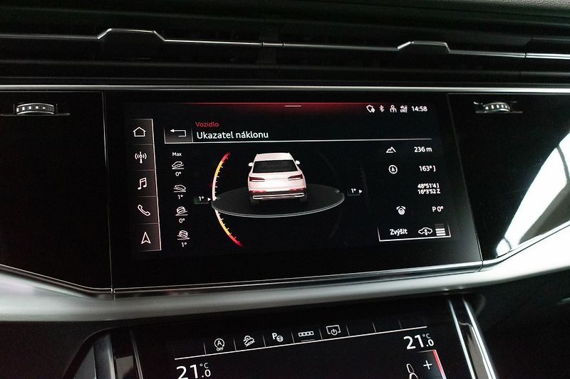 Audi Q7 50 TDI S-LINE*TAŽNÉ*AIR*7.MÍST - fotka 33 z 51