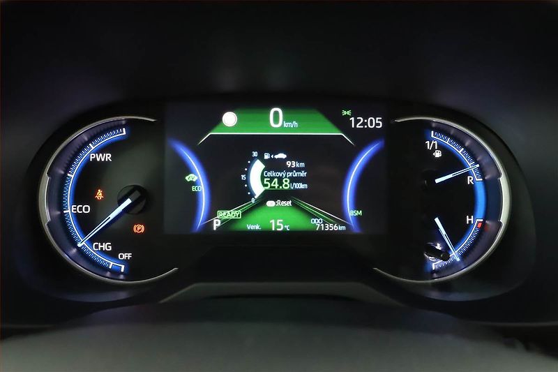 Toyota RAV4 (2022) 2.5 Hybrid - fotka 9 z 17