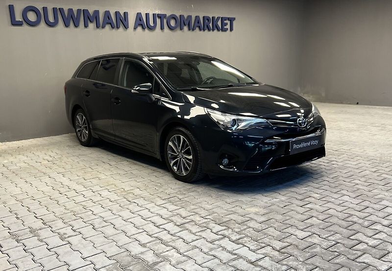 Toyota Avensis 2.0 D-4D ACTIVE TREND - fotka 13 z 16