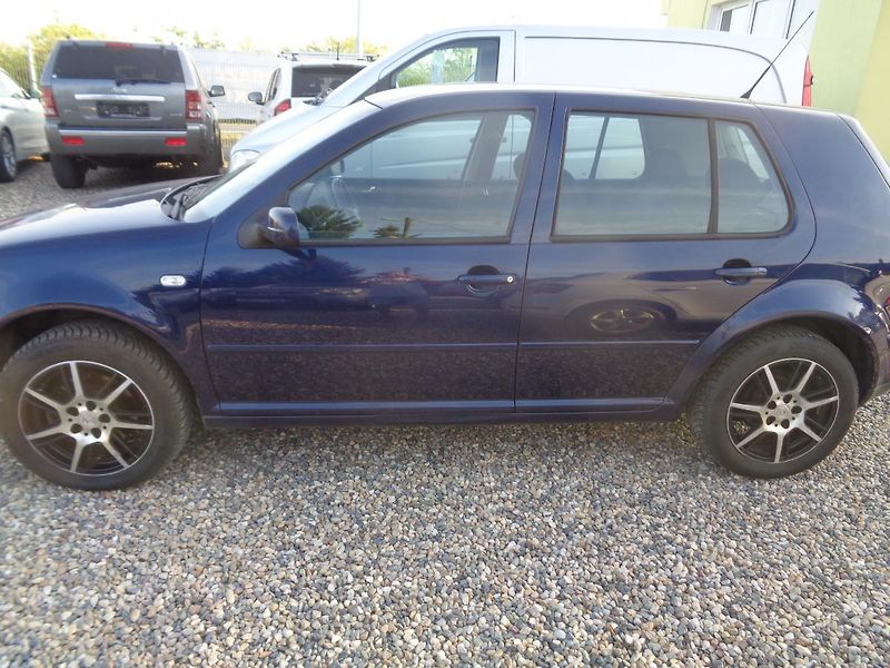 Volkswagen Golf 1,9 TDI - fotka 8 z 17