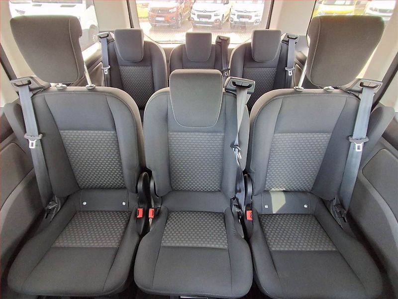 Ford Tourneo Custom (2023) Trend 2.0 EcoBlue, DPH - fotka 8 z 15