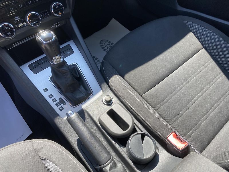 Škoda Octavia 1.6TDi 115PS DSG DPH REZERVACE - fotka 149 z 154