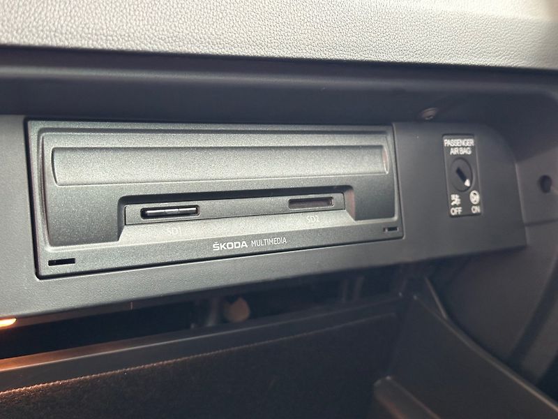 Škoda Octavia (2020) 1.0TSi NAVI,LED,APP, 100%KM - fotka 16 z 18