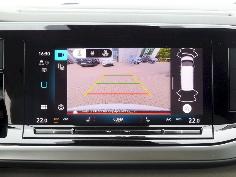 Volkswagen Multivan (2025) Long Life 2,0 TDI 110kW DSG - fotka 12 z 30