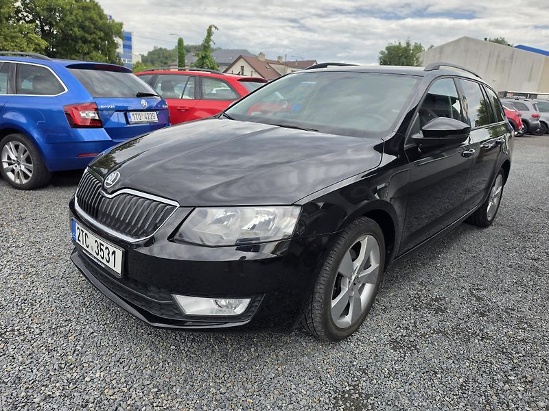 Škoda Octavia 2.0TDI DSG Tz - fotka 2 z 23