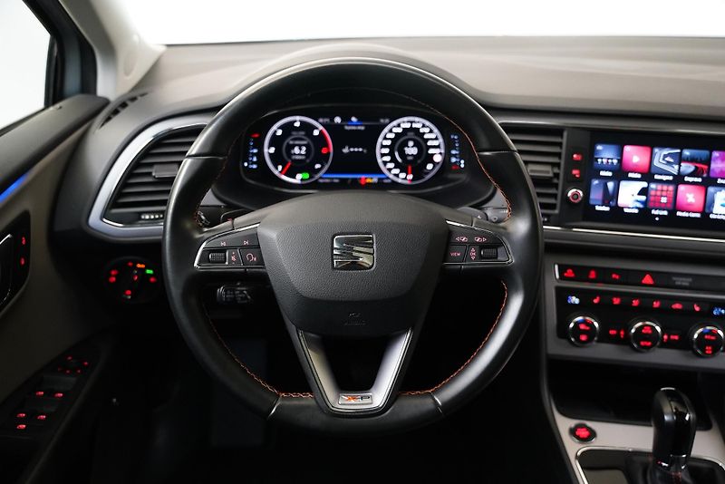 Seat Leon - fotka 18 z 27