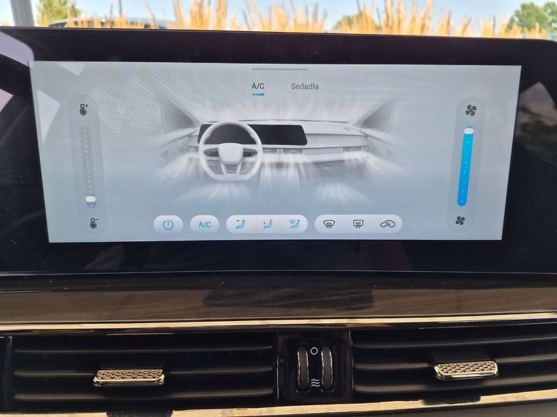 Omoda 5 1,6 TDGi Comfort 108 kW - fotka 11 z 20