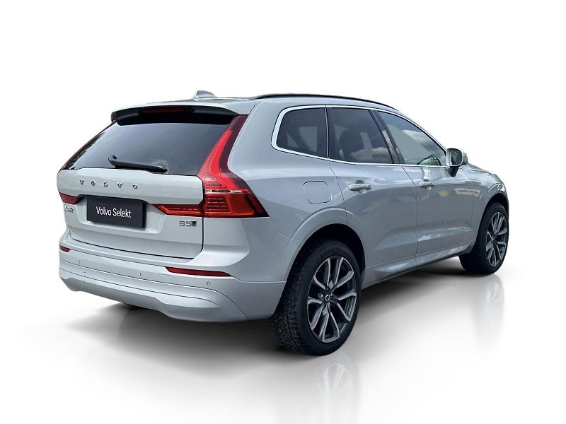 Volvo XC60 B5 AWD (benzín) CORE 1.maj. - fotka 6 z 46