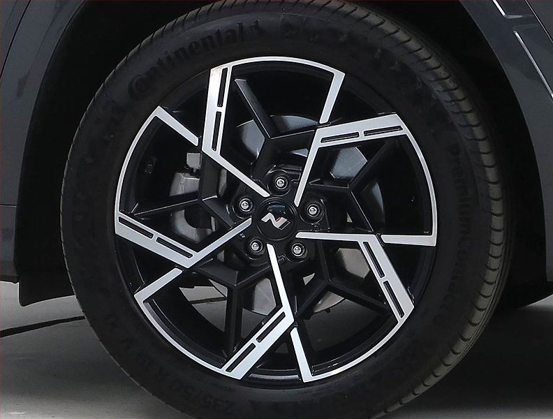 Hyundai Tucson (2024) 1.6 T-GDI - fotka 15 z 21