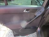 Volkswagen Tiguan 1,4 TSi, aut klima,serv.kn. - náhled 10