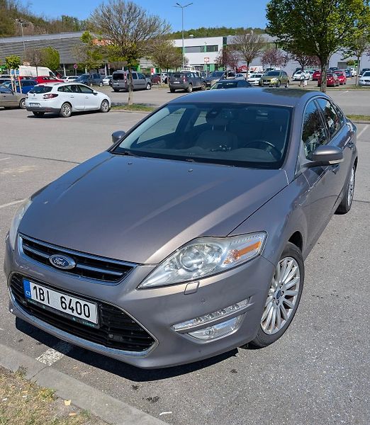 Ford Mondeo (2012) 2.0 TDCi, Titanium - fotka 1 z 7