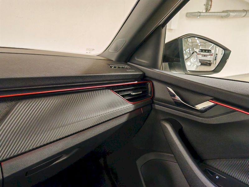 Škoda Kamiq (2025) 1.0 TSI 85 kW Monte Carlo - fotka 6 z 29