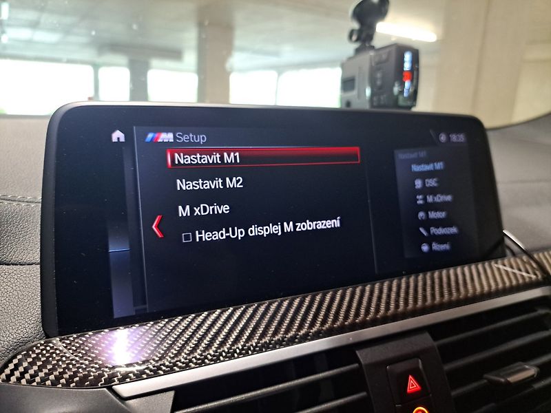 BMW X4 (2019) X4M Competition 510 PS - fotka 28 z 38