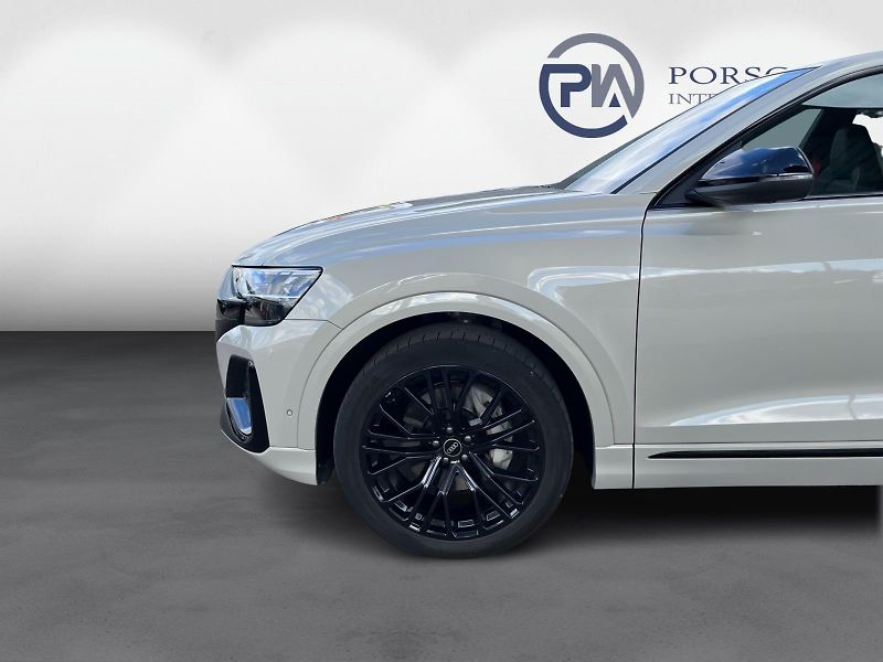 Audi Q8 (2025) TFSI quattro - fotka 10 z 26