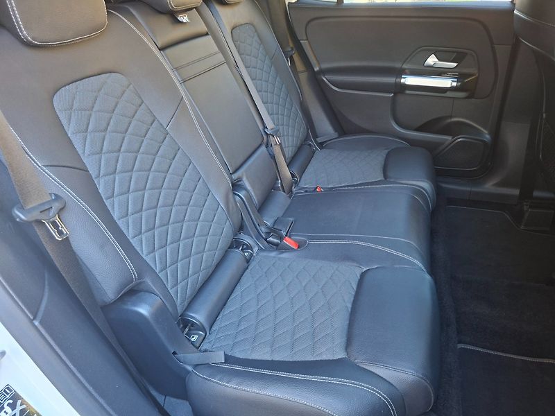 Mercedes-Benz GLB (2020) 200 120kW AUT -TAŽ.Z.-DPH - fotka 25 z 38