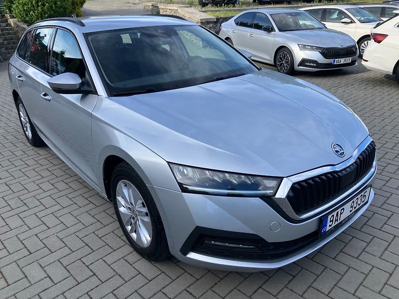 Škoda Octavia (2023) 2.0TDI 110kW 4X4 DSG TZ - fotografie inzerátu