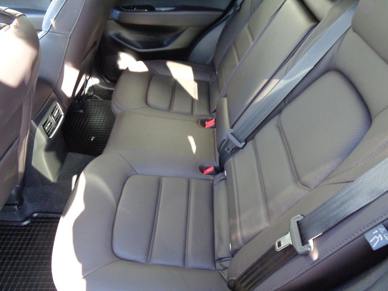 Mazda CX-5 2.5L 194hp 6AT AWD TAKUMI - fotka 30 z 36
