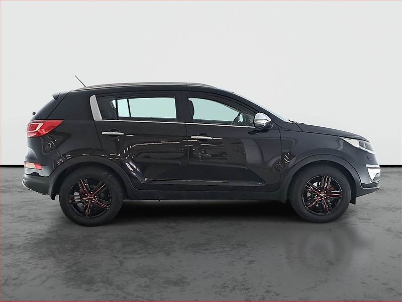 Kia Sportage (2011) 1.6 GDI, Xenony, Tempomat - fotka 6 z 16