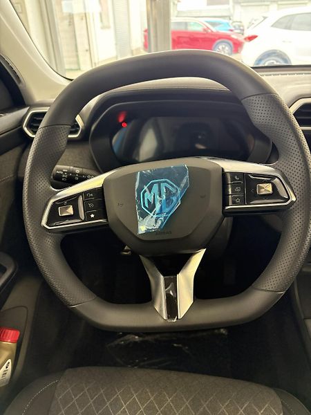 MG ZS (2025) 1.5 essential (excite) - fotka 10 z 15