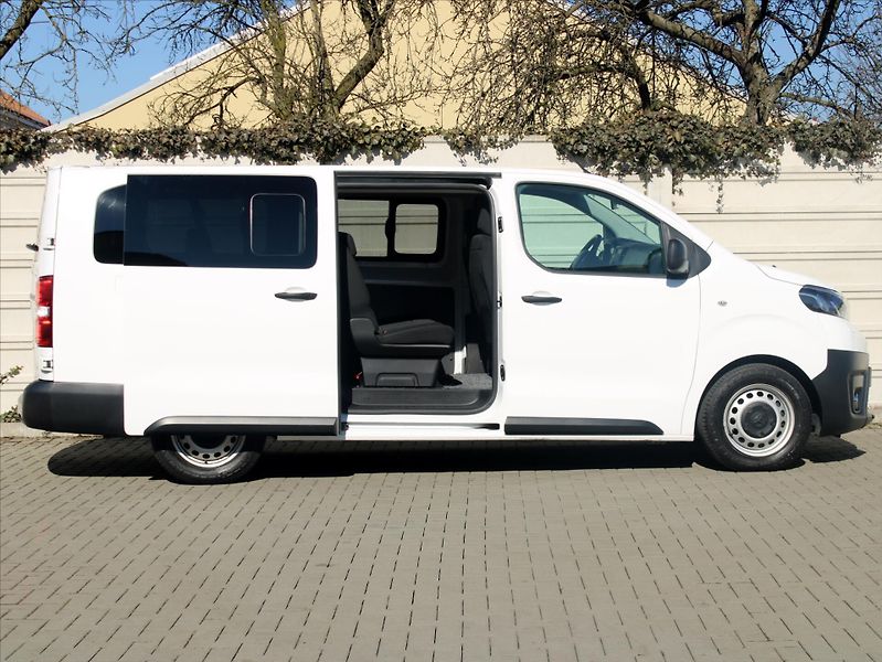 Toyota ProAce 2,0 D-4D 9míst L2 ČR 1.maj  Ko - fotka 8 z 22