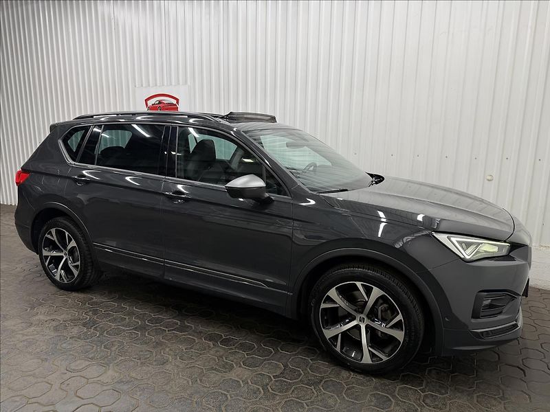 Seat Tarraco FR 2.0TSI 140kW DSG PANORAMA - fotka 11 z 47