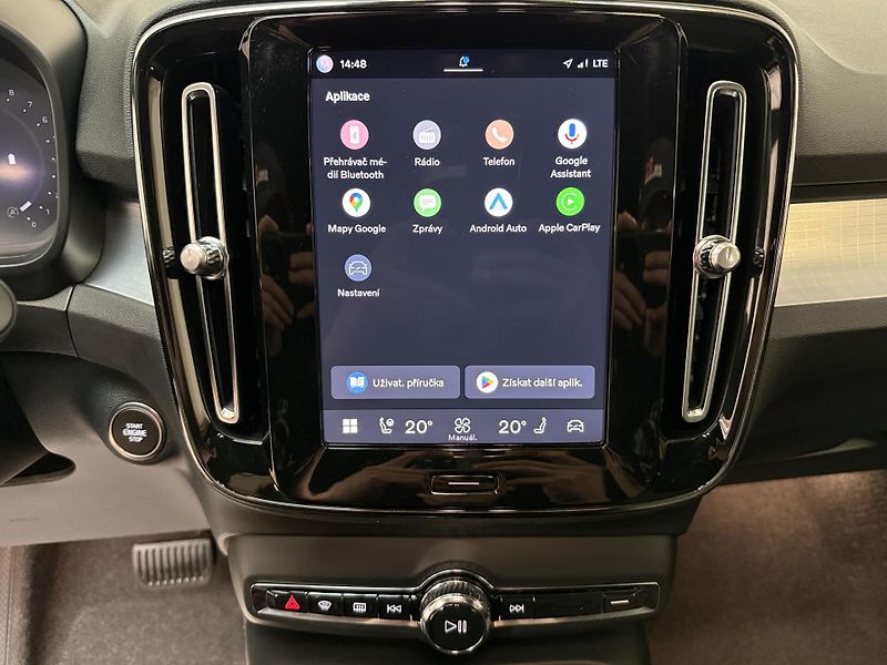 Volvo XC40 B4 Plus Bright DCT - fotka 5 z 13