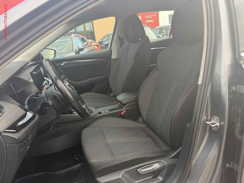 Škoda Octavia (2023) 2.0 TDi, 2.maj,ČR, Style, DSG - fotka 9 z 18