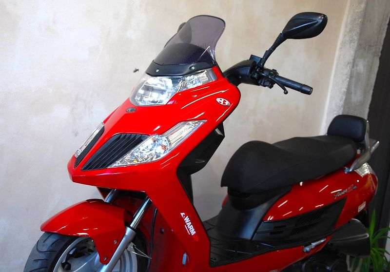 Kymco Yager GT 125 (2008) - fotka 15 z 20
