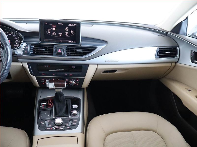Audi A7 (2010) 3.0 TDI, 4X4, Automat, Navi - fotka 8 z 21