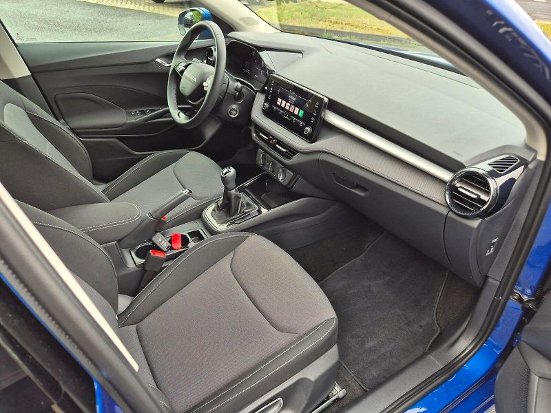 Škoda Fabia (2025) Selection 1.0 MPI 59 kW 5°manu - fotka 18 z 27