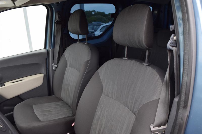Dacia Dokker 1,2 i 85KW NÍZKÉ KM PO SERVISE - fotka 14 z 47