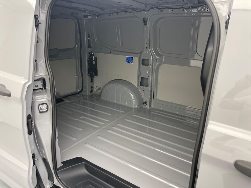 Volkswagen Transporter (2025) Nový T7 skříň TDI KR 6G - fotka 28 z 29